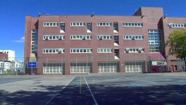 PS 211